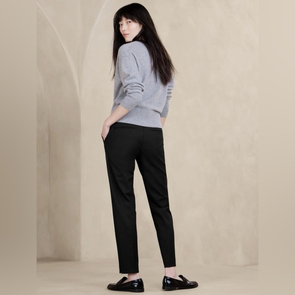 FINAL MARKDOWN! NWT! Banana Republic Black Straight Side-Slit Pant - Multiple🤎 - Picture 2 of 4